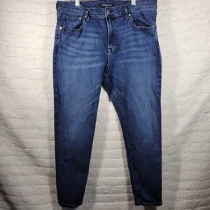 Calvin Klein Jeans Women's Straight Jeans 36